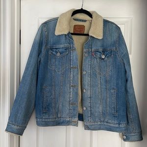 Levi’s Sherpa denim jacket